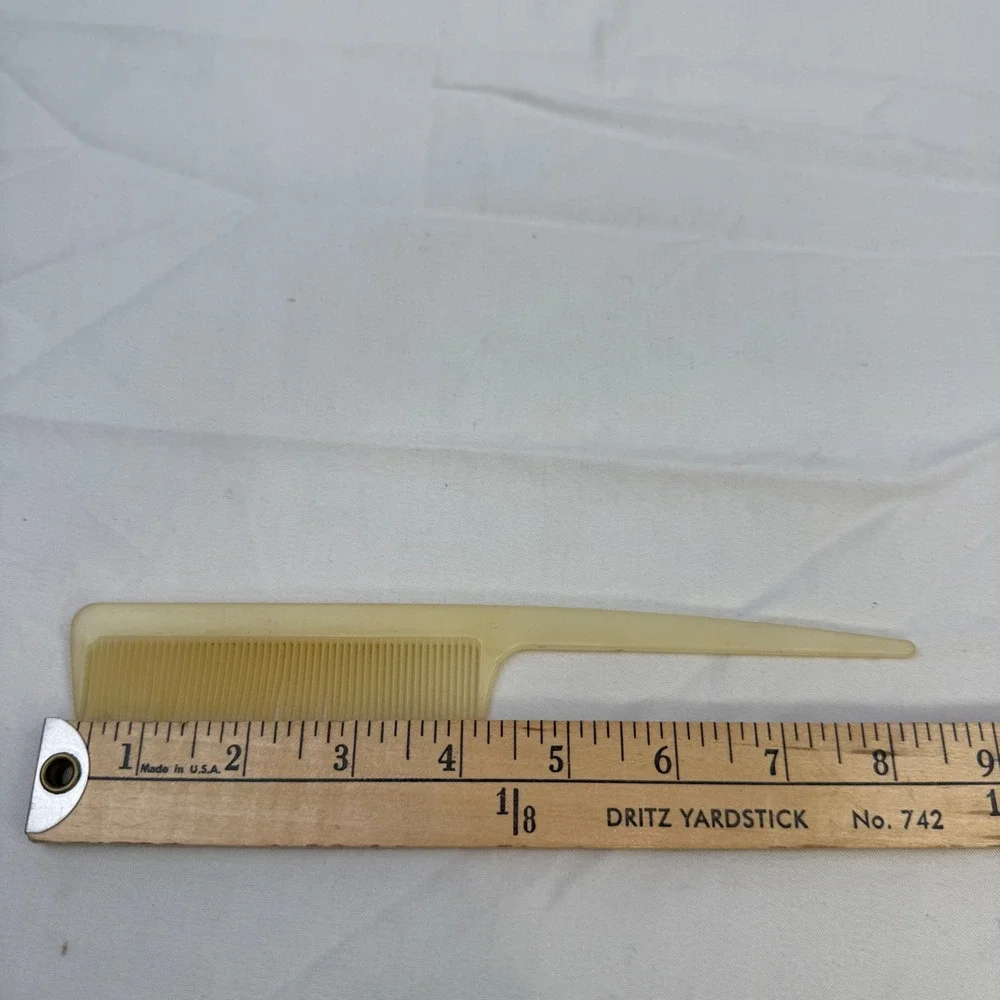 Stanley Home Products Vintage Rat‎ Tail Comb Cream Nylon Hair Styling Tool 8.25